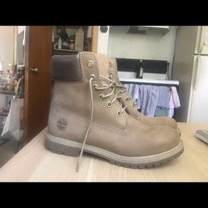 Women’s Customized Timberland Boots